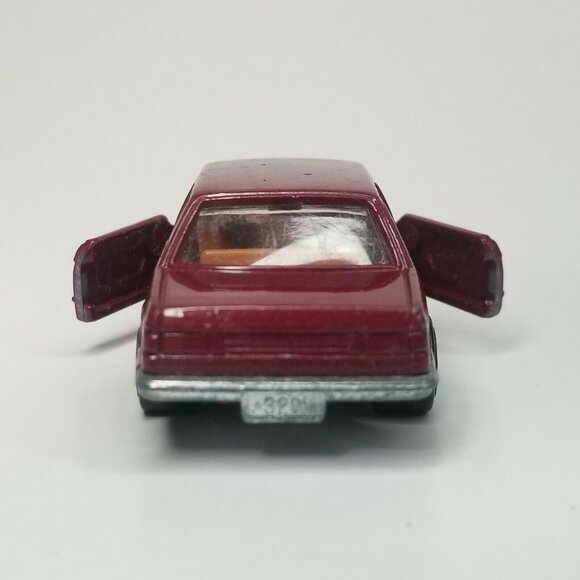 Vintage Tomica BMW 320i Diecast Toy Car Made In Japan 1/62 No. F43 Scale 1/62 - Picture 7 of 8
